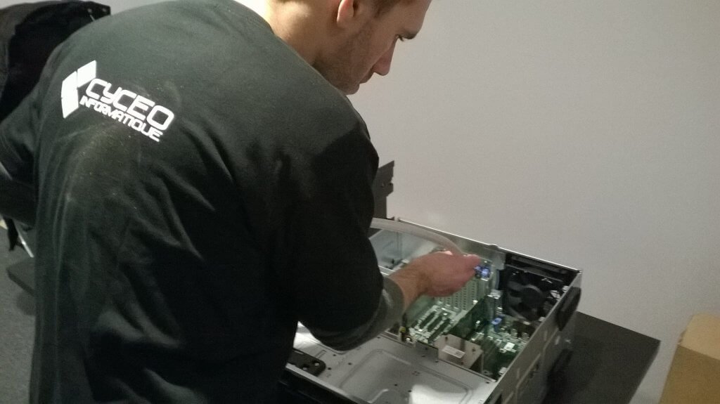 Micro-aspiration informatique